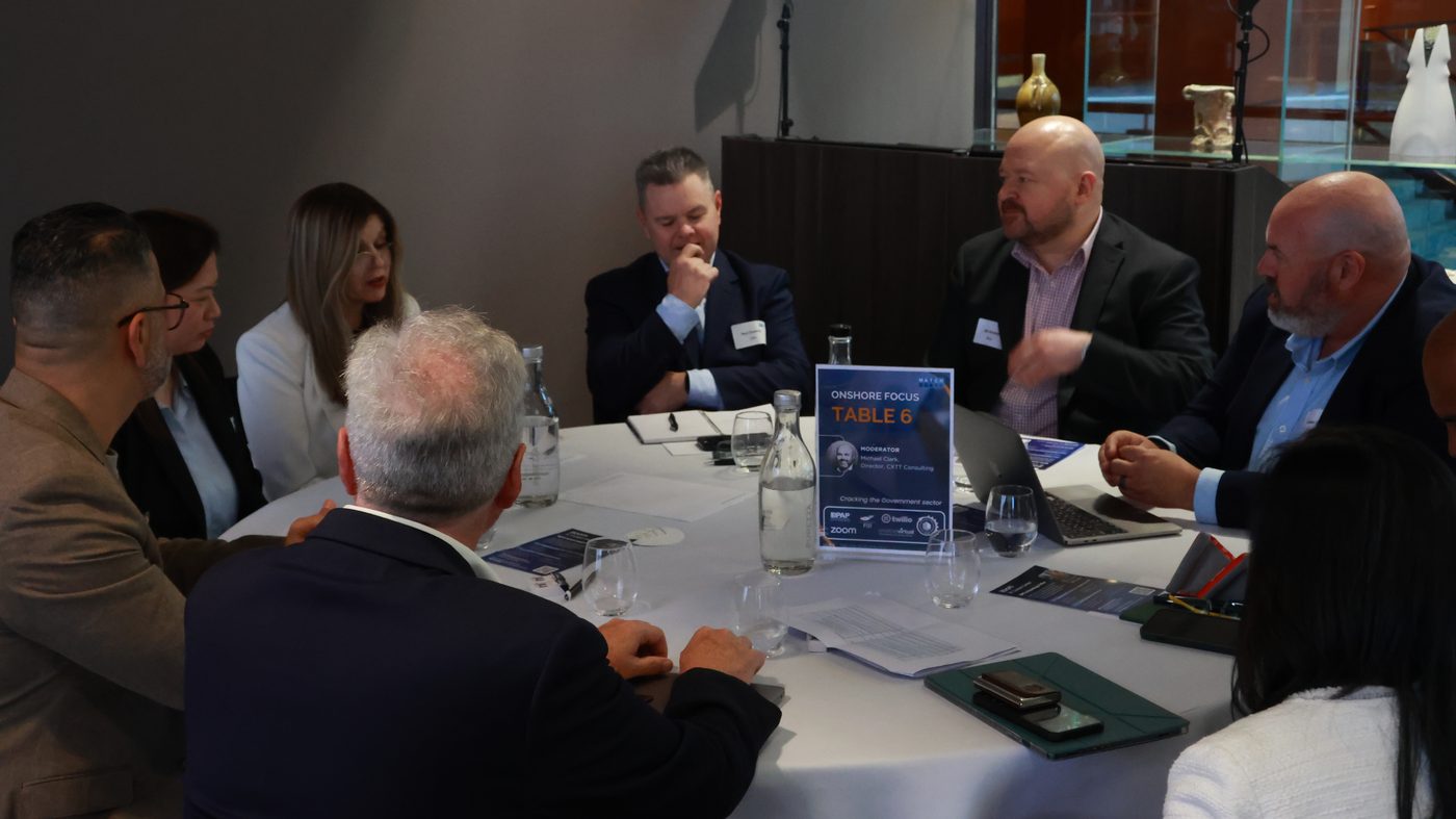 Michael Clark moderating the Onshore Focus Table 6 roundtable at BPO Exchange 2025